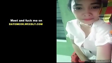 A pretty girl masturbate so hard in bet