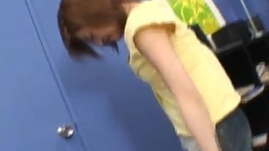 Ai Aito got threesome fuck and smile with cum inside