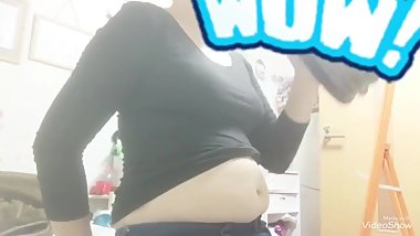 japanese girl stuffing belly