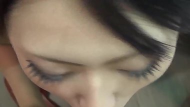 Cute Jap gives perfect blowjob