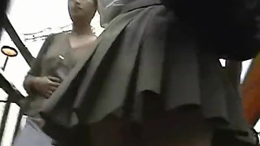 Super Pursuit! Upskirt!