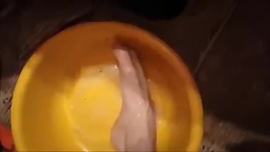 JAPANESE TEENS LOVES BLACK GUY'S CUM ON HER FEET
