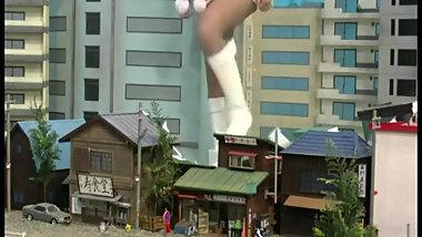Japanese Giantess 7