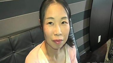 MILF Yoshie