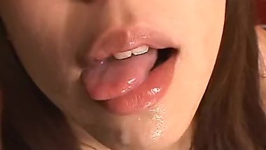 Japanese teen Miki deepthroats & swallows