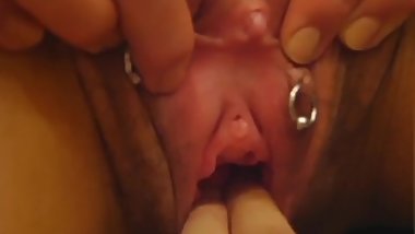 Japanese amateur 'Tamano' spread loose pussy