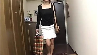 You will see Sexiest Japanese in action. A sample track.