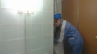 Asian maintenance girl goes in wrong part5