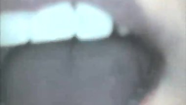 Mouthcam Leili