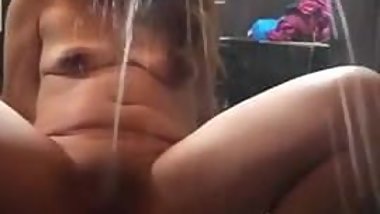 pee