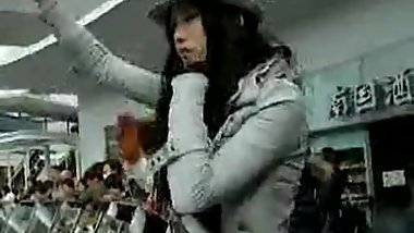 Chinese Candid 2008-Fashion pantyhose shorts Shanghai