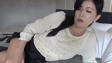 MILF Yukie