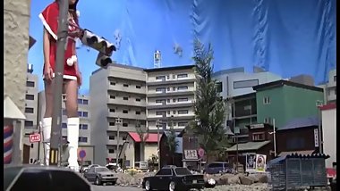 Giantess Santa