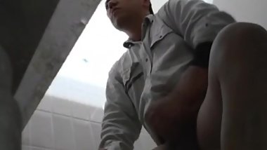 JAPANESE TOILET SPY 1
