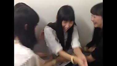 japanese girl.friend tickle